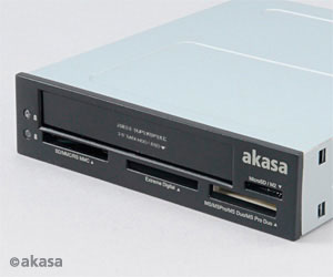 Akasa AK-ICR-10U3 BayMaster S Card Reader 