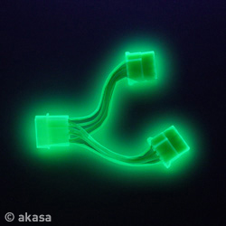 Akasa DayGlo UV Reactive Power Splitter GREEN